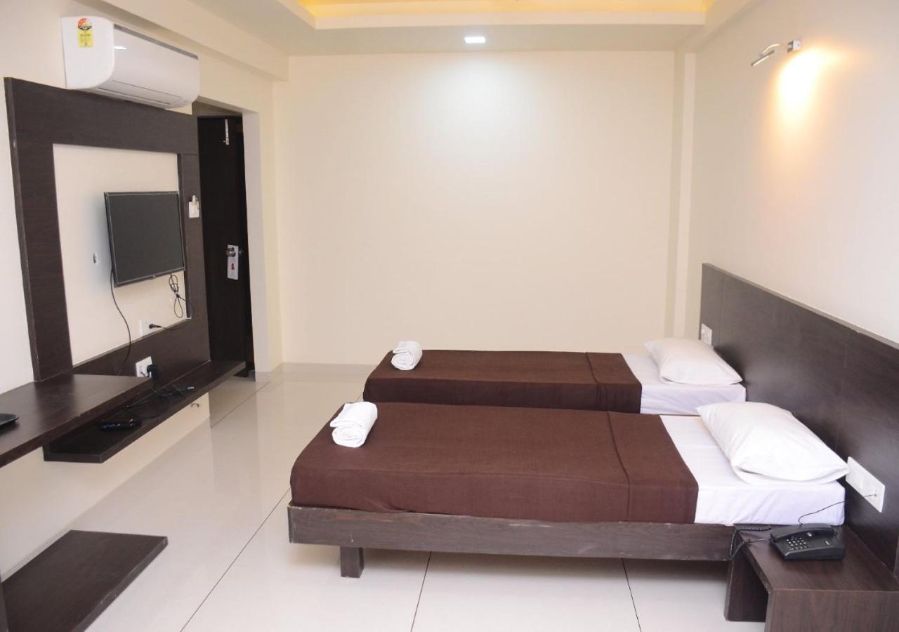 The Hotel Relax Kankavli Kankavali Ngoại thất bức ảnh