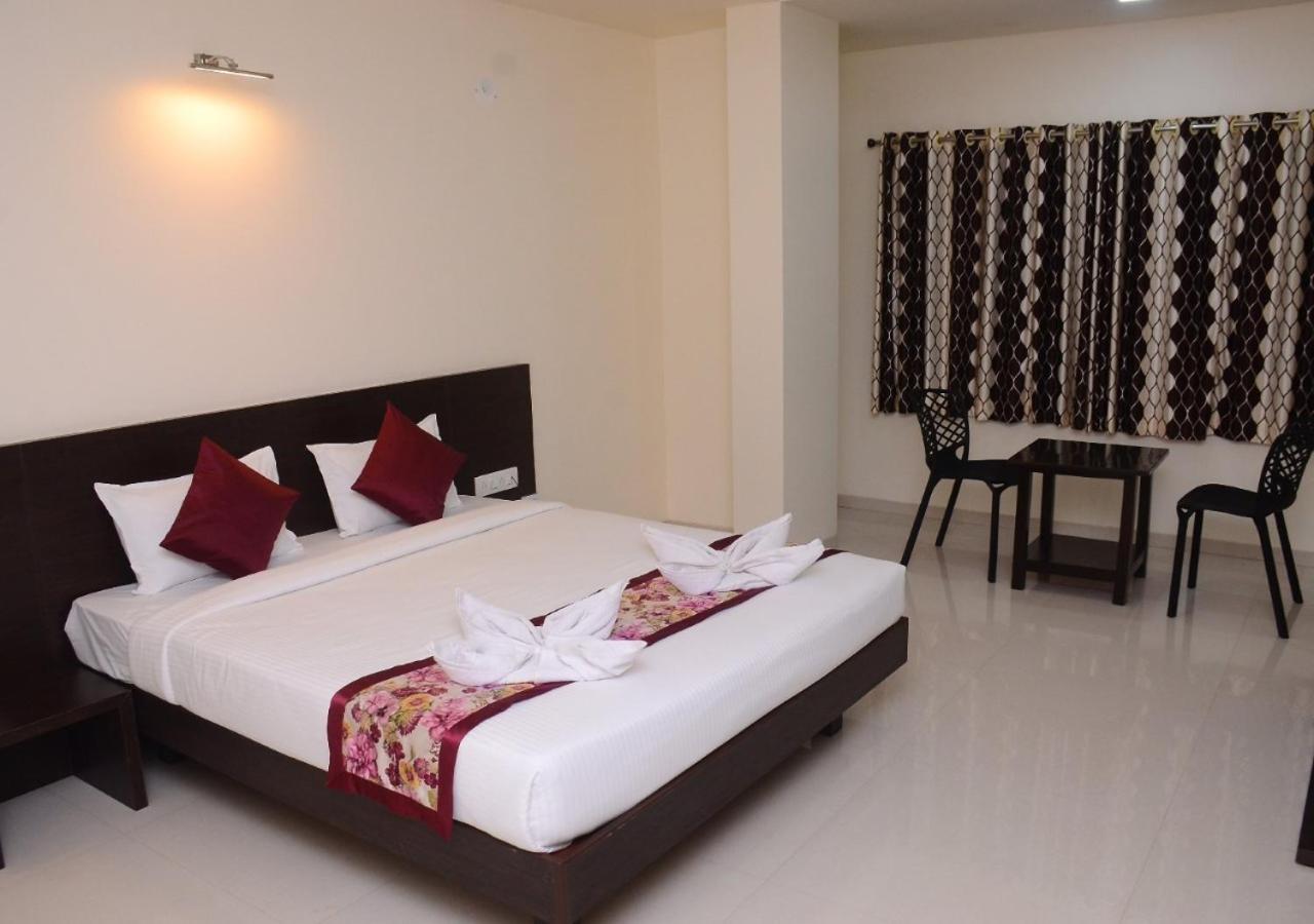 The Hotel Relax Kankavli Kankavali Ngoại thất bức ảnh