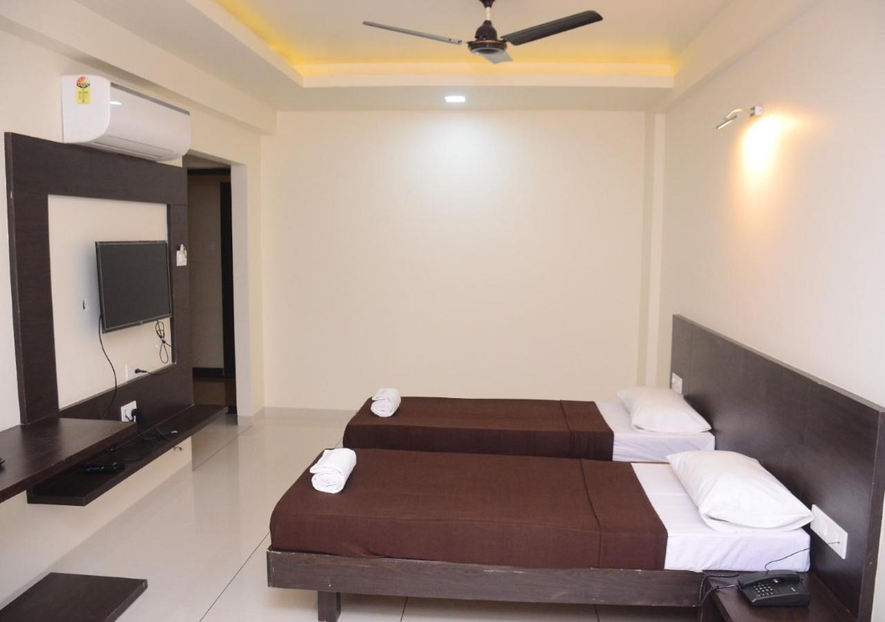 The Hotel Relax Kankavli Kankavali Ngoại thất bức ảnh