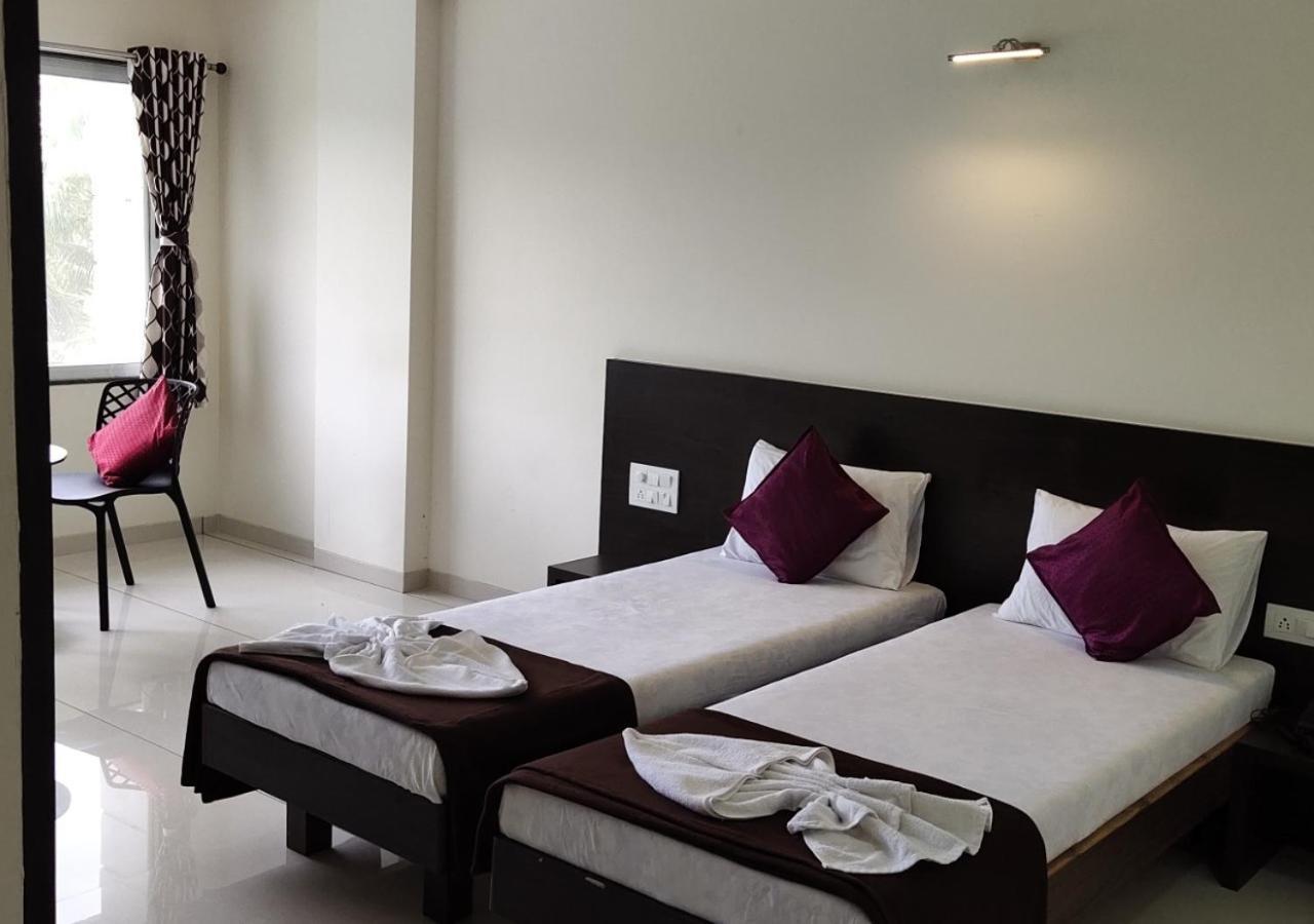 The Hotel Relax Kankavli Kankavali Ngoại thất bức ảnh